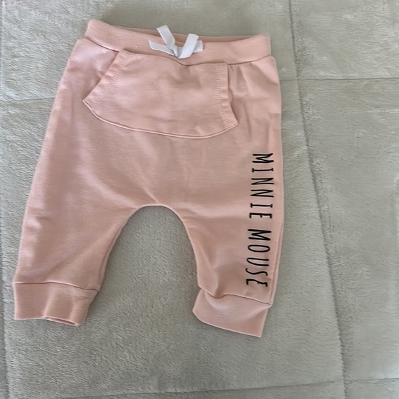 NWOT Disney Baby Minnie Mouse Matching Set | 6-9 months - Picture 5 of 8